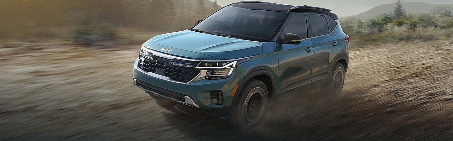 2024 Kia Seltos Front-Side View With Olive Blue