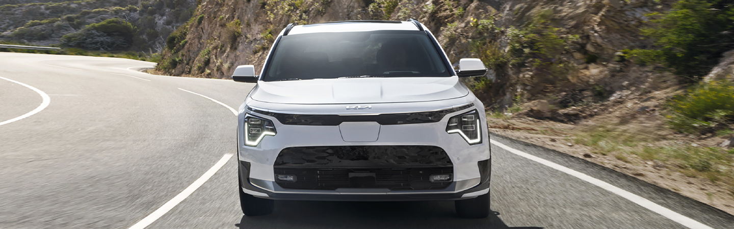2024 Kia Niro EV white front view