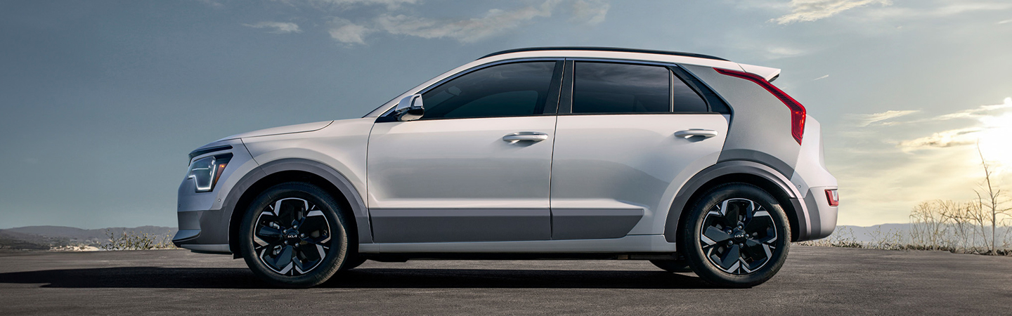 2024 Kia Niro EV white side view