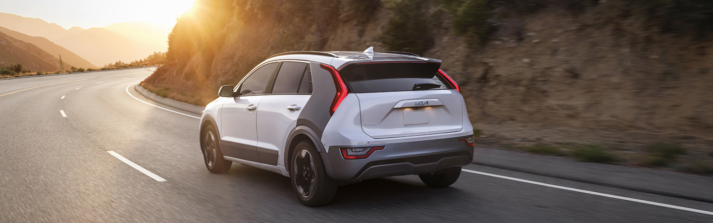 2024 Kia Niro EV white back view