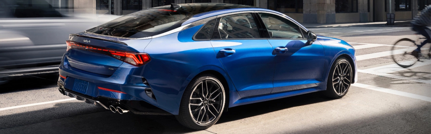 2024 Kia K5 Specs side back in blue colour