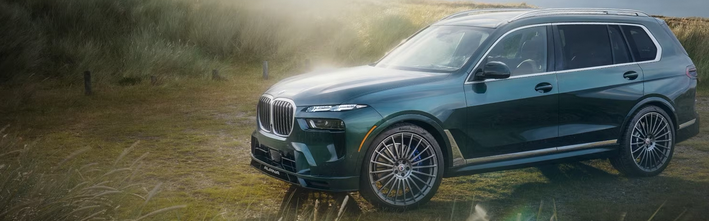 2024 BMW X7 Interior blue sideview 