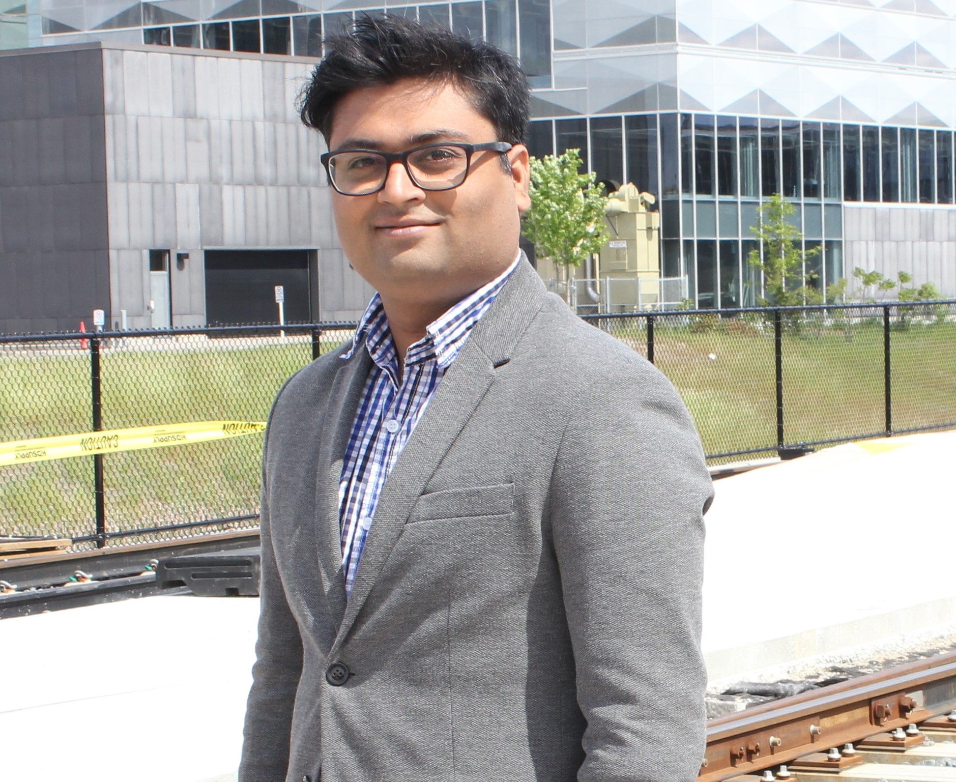 Devinder Kumar Machine Learning AI Expert Clarity