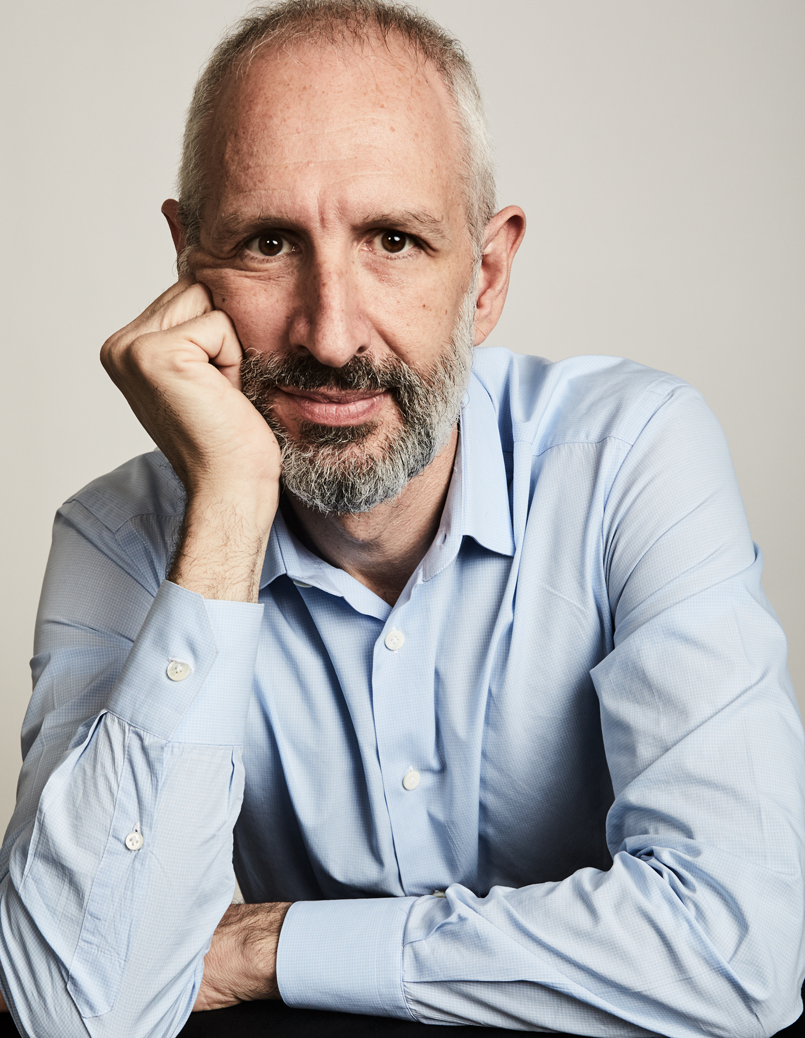 Sam Lawrence Send Proposals That Get Signed. & Create Presentations