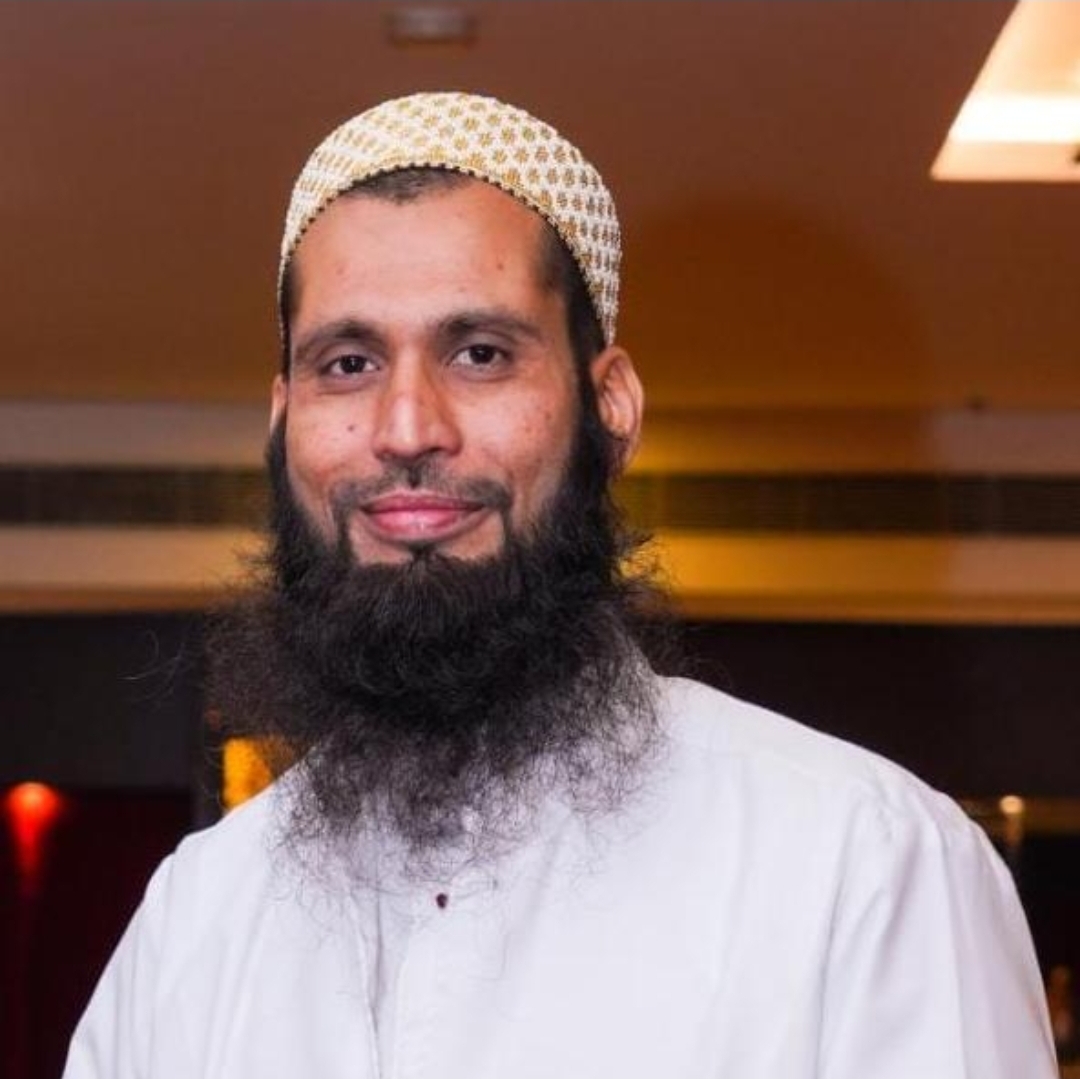 Mustafa Hussain - Interior and Glass Design Expert - Clarity