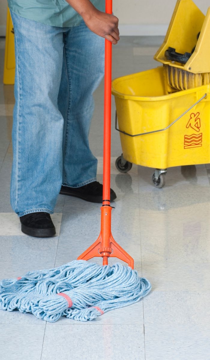 How does Clean Group schedule its regular cleaning services?