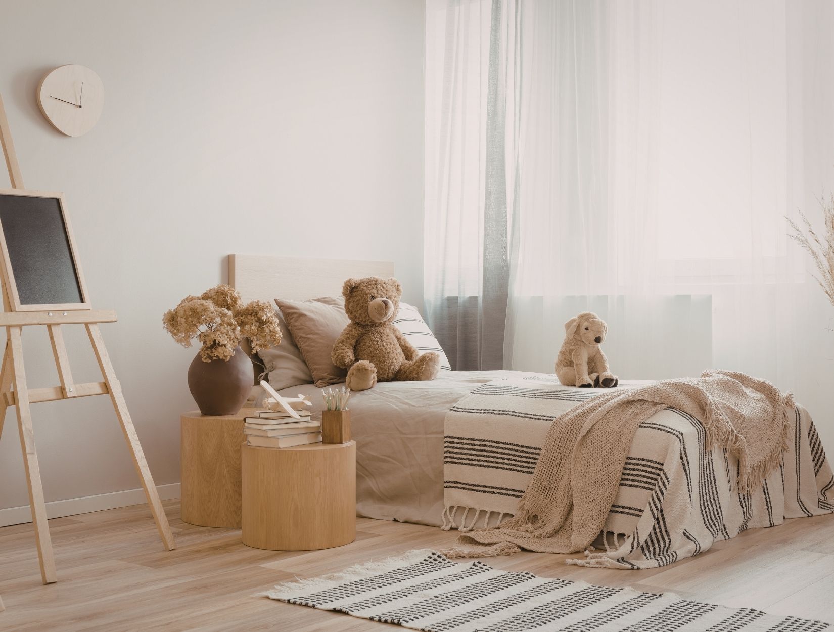 Who provides commercial cleaning services in North Las Vegas?