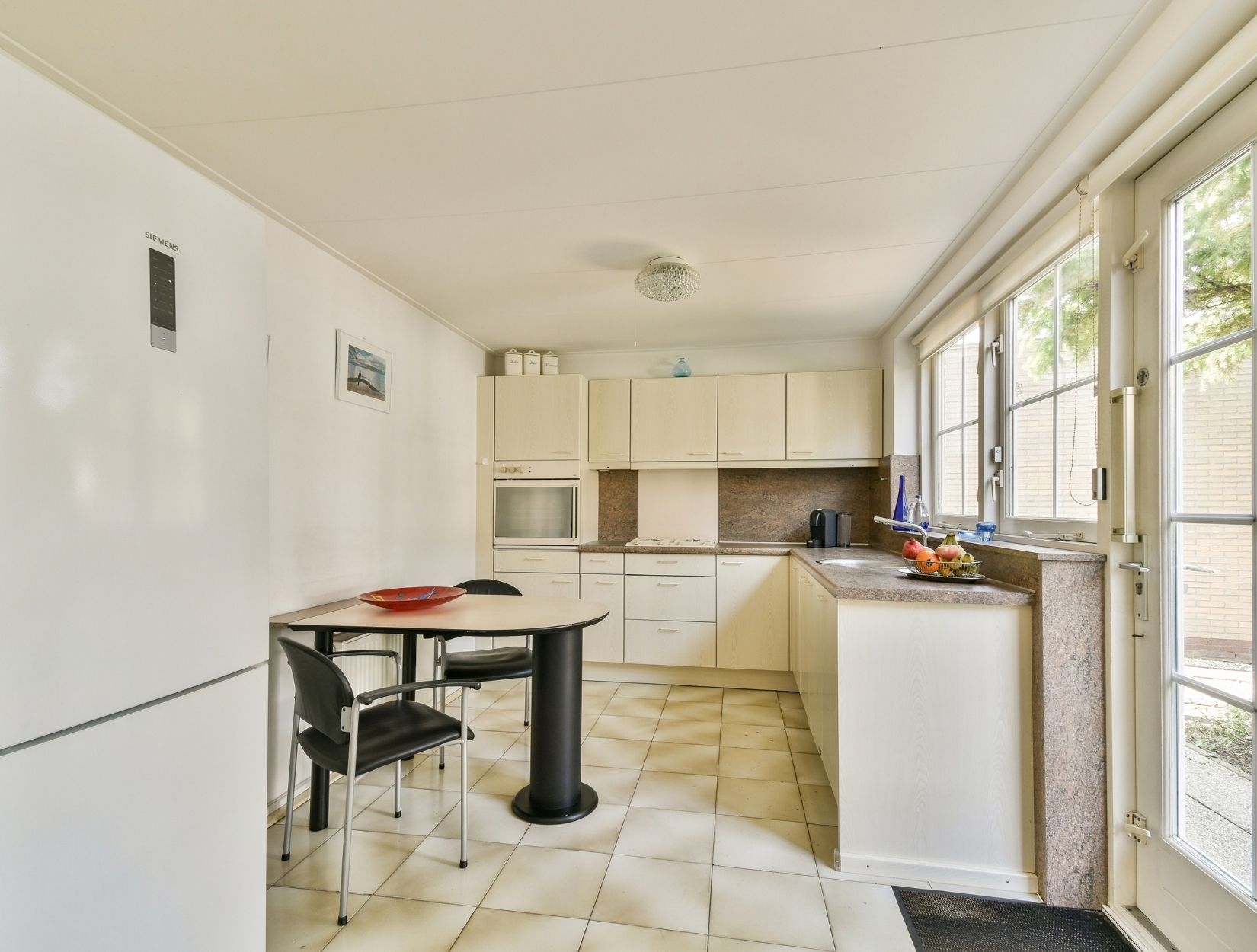What are professional house cleaning services in Las Vegas?