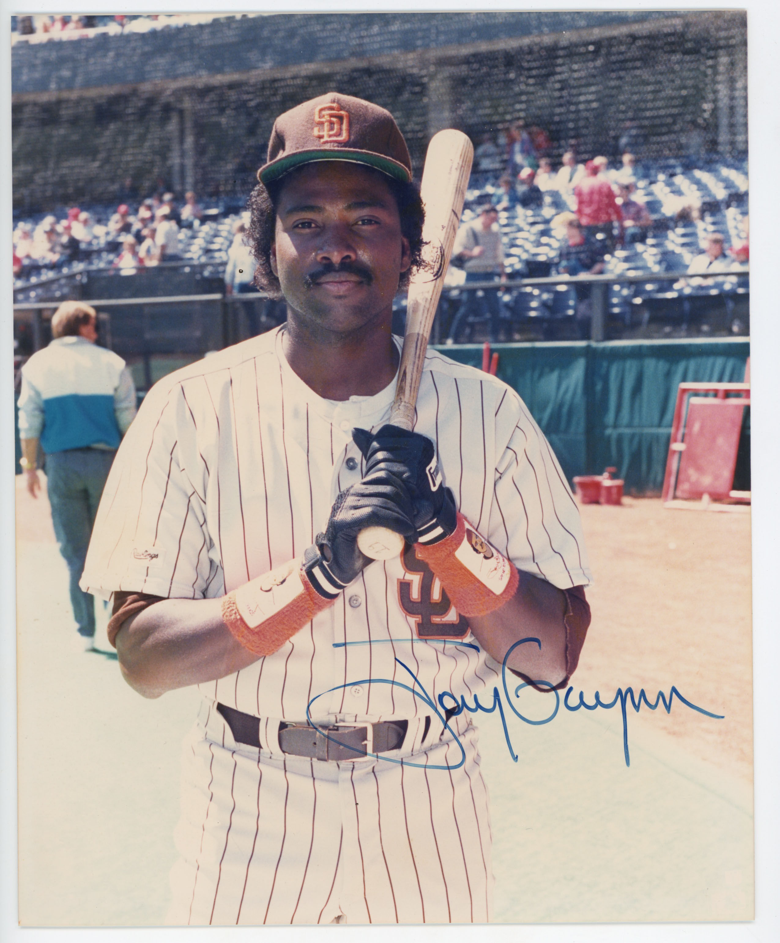 8 x 10  Gwynn, Tony 9