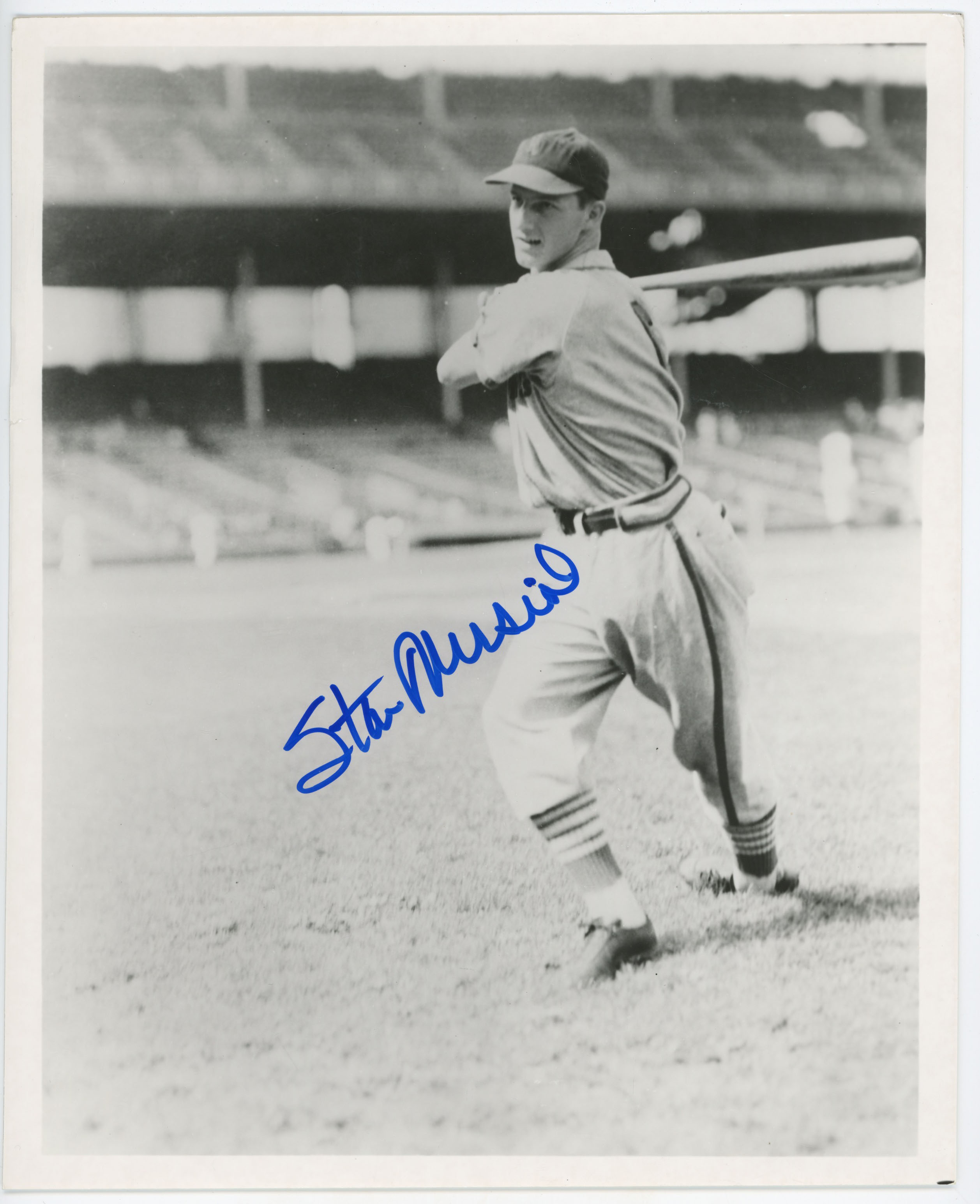 8 x 10  Musial, Stan 9.5