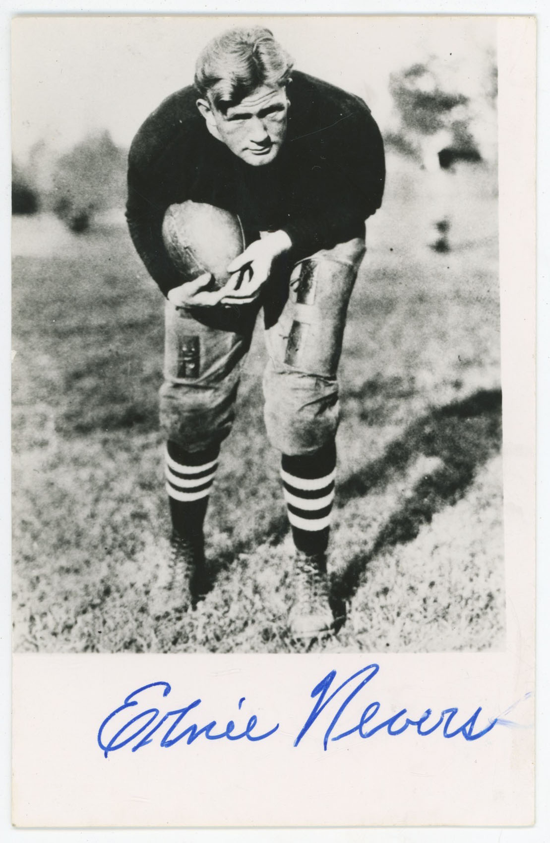 Postcard Nevers, Ernie 9.5 JSA LOA (CARD)