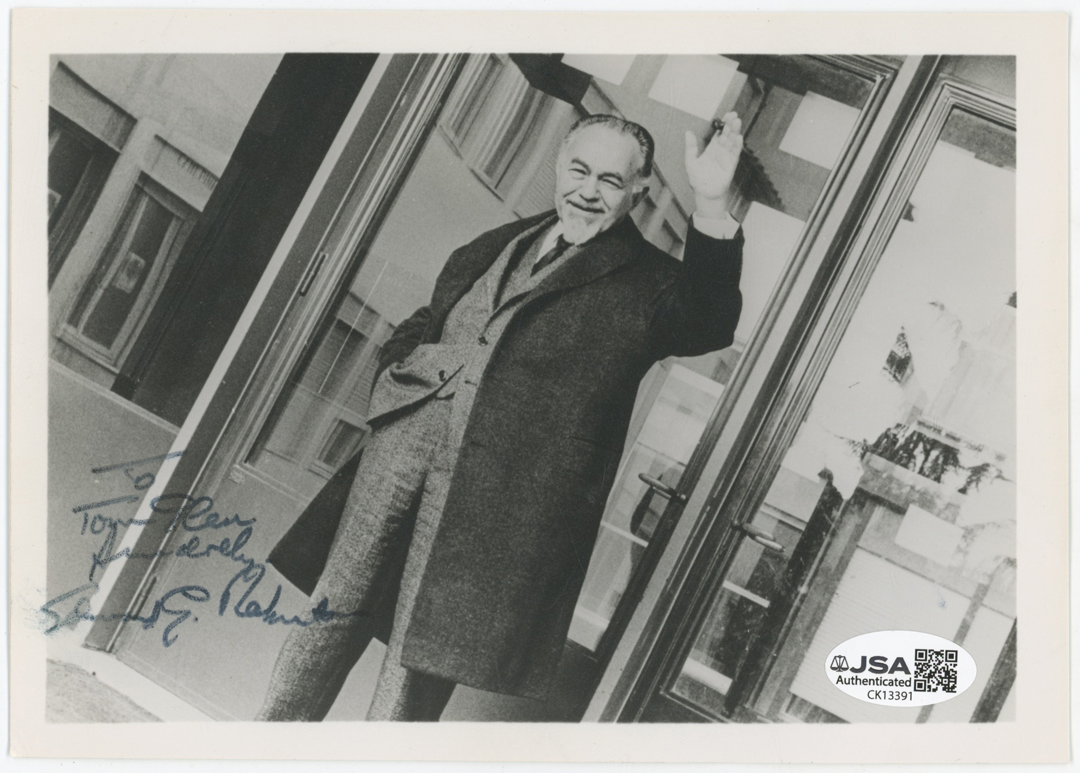  Photo  Robinson, Edward G. Signed 5x7 Photo 9 JSA LOA (CARD)