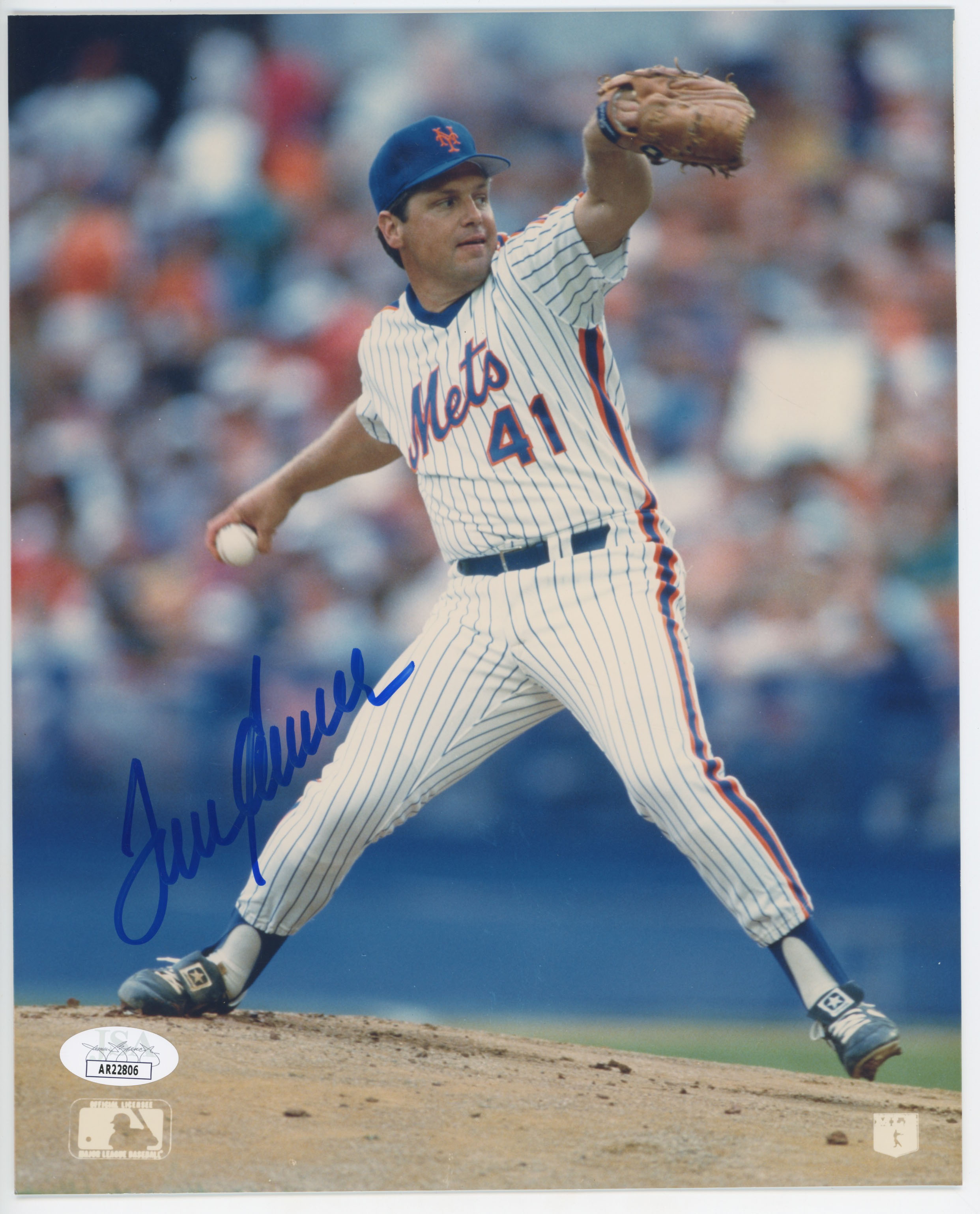 8 x 10  Seaver, Tom 9.5 JSA LOA (CARD)