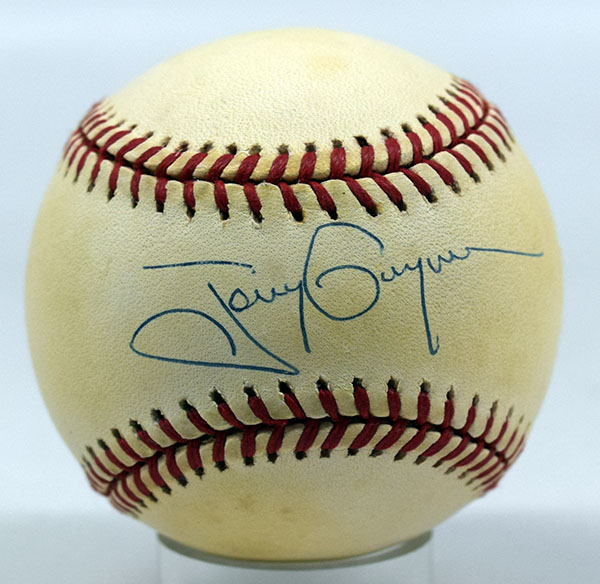 HOF  Gwynn, Tony  8.5 (ONL Coleman) PSA DNA (CARD)
