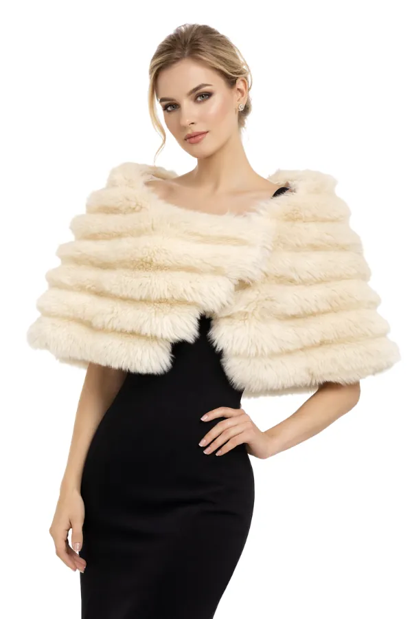 Capa Piel Champaña - Alquiler de vestido para Estolas en Bogotá - Click2Dress - Vista 1