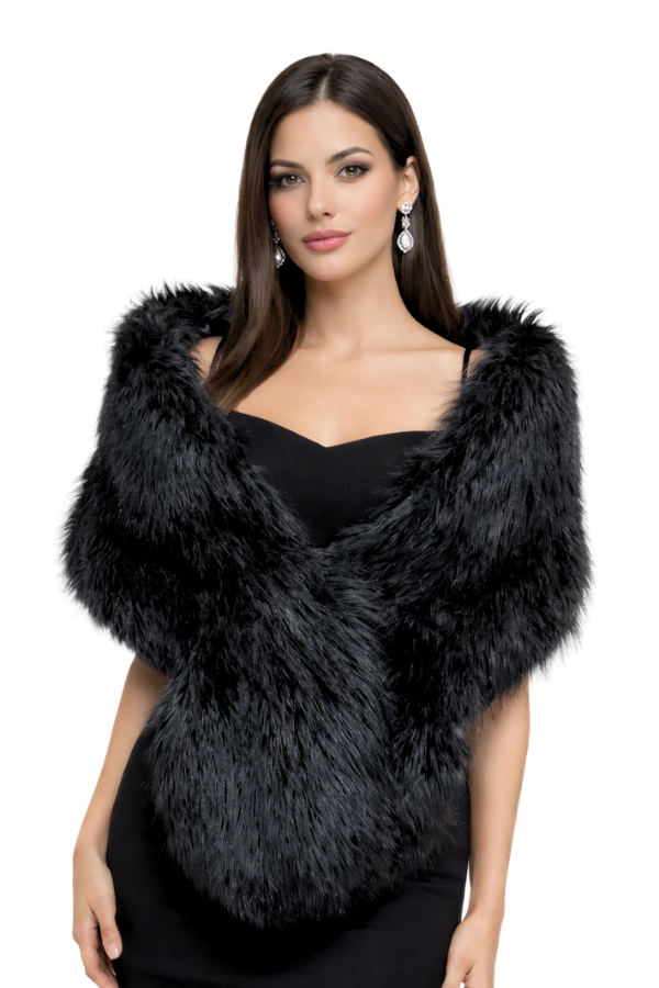 Piel negra Ref Cobo - Alquiler de vestido para Estolas en Bogotá - Click2Dress