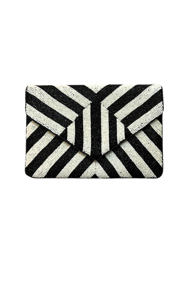 Sobre La Chic zebra - Alquiler de vestido para Complementos en Bogotá - Click2Dress