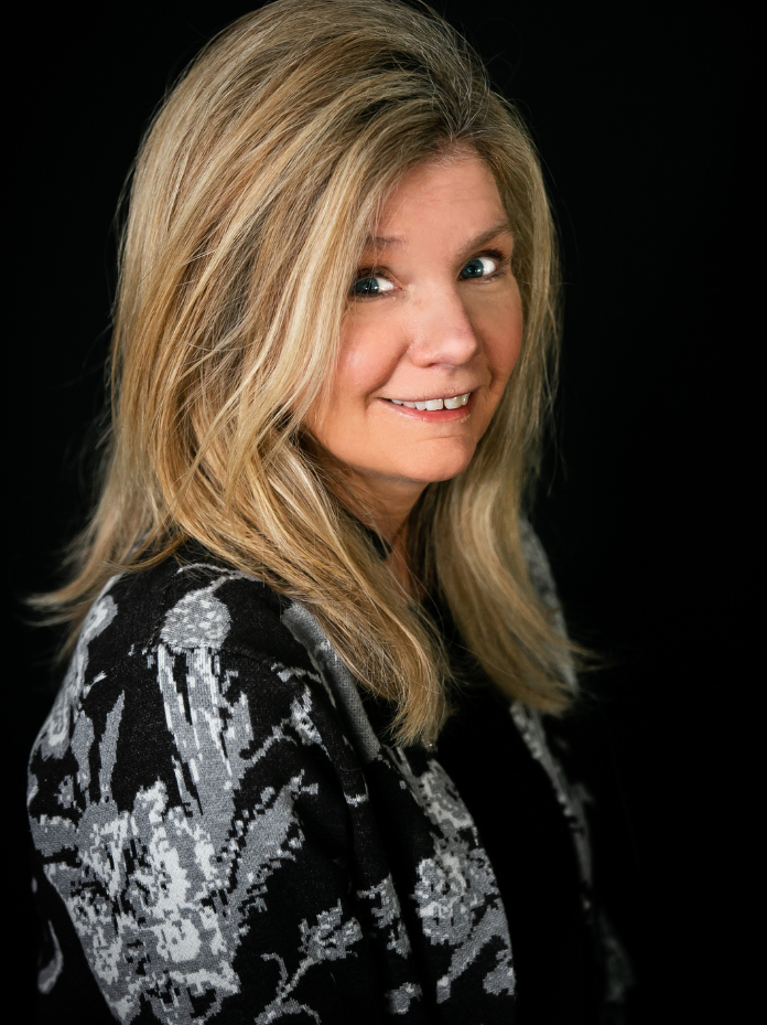 Tracey Graceffa Headshot