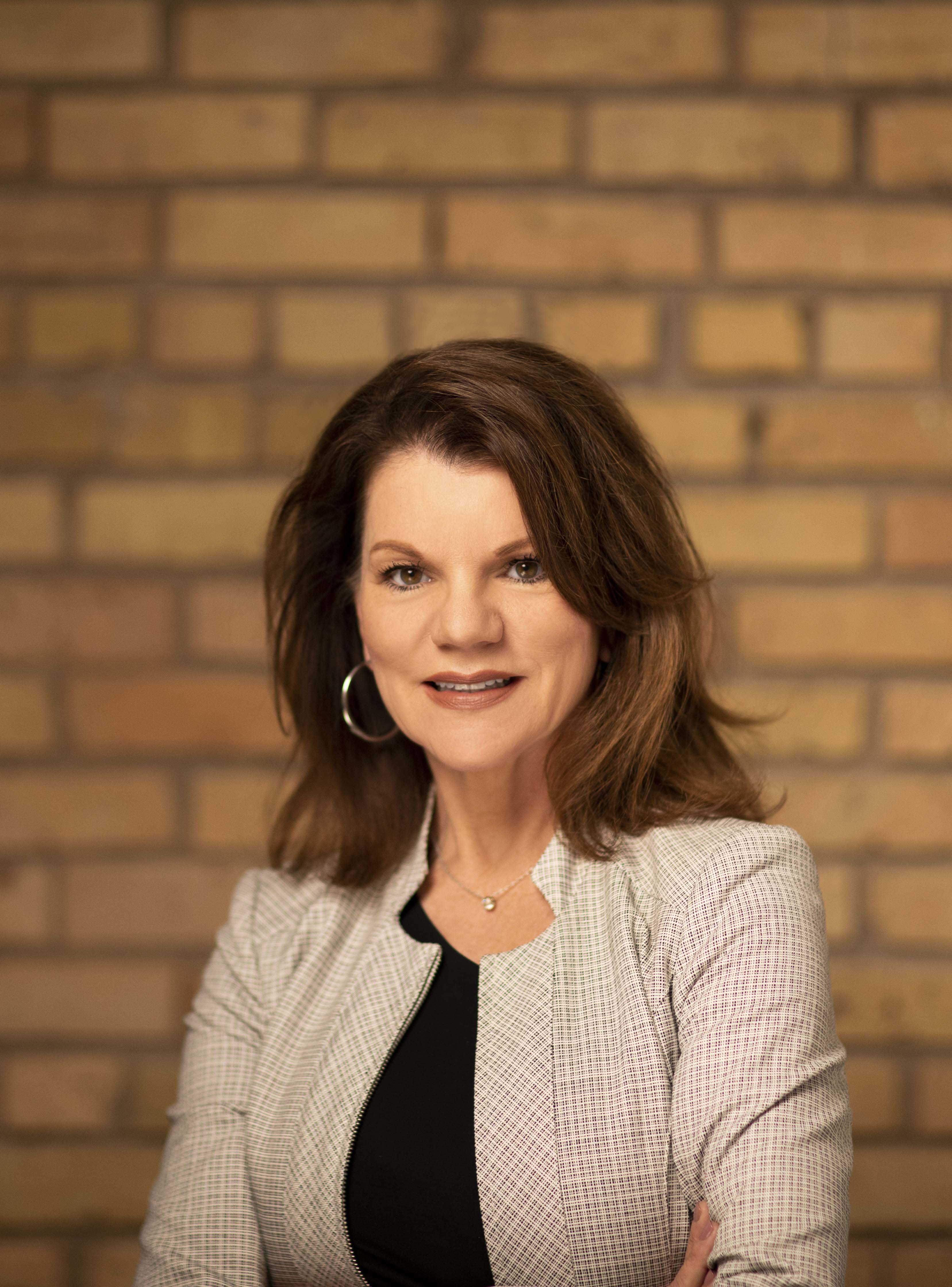 Meet Our Team Members Lakes Sotheby's