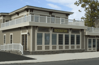 218-227 NE Stone Street