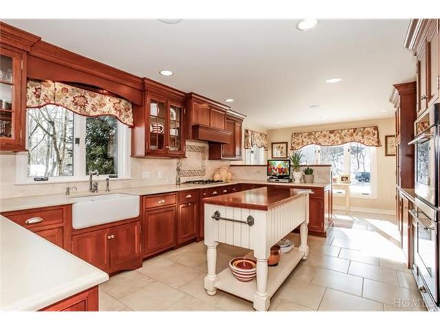 23 Hidden Pond Drive