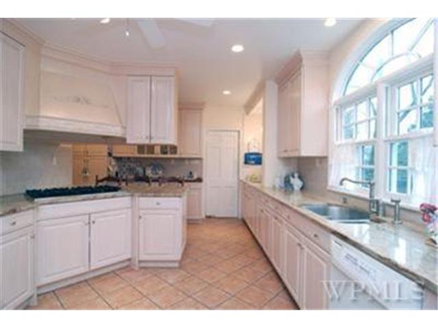 70 Greenhaven Road