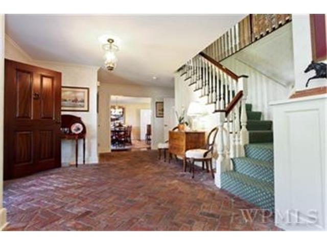 3 Clark Lane