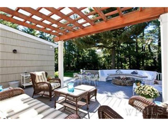 3 Clark Lane