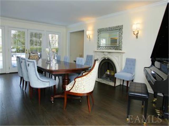 9 Seneca Trail