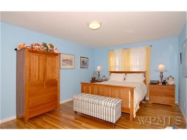 7 Iroquois Trail