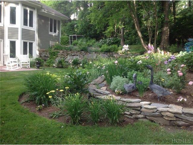 23 Hidden Pond Drive