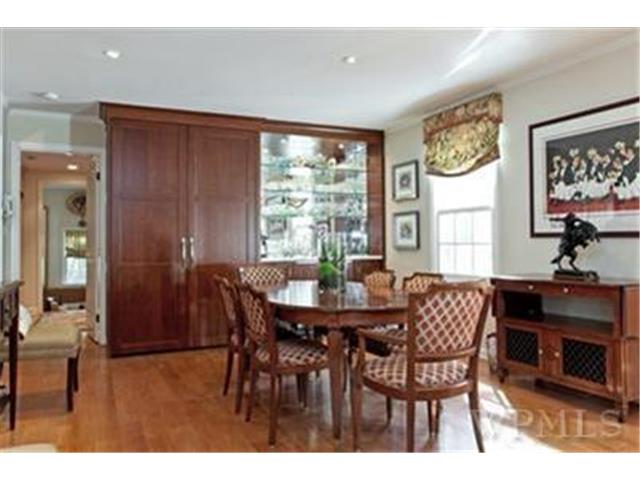 3 Clark Lane