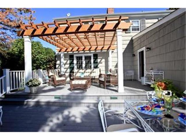 3 Clark Lane