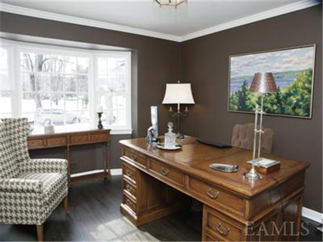 9 Seneca Trail