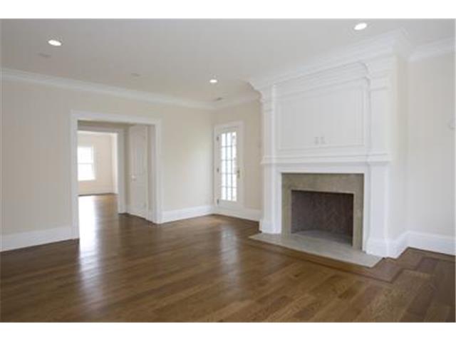 702 Forest Avenue