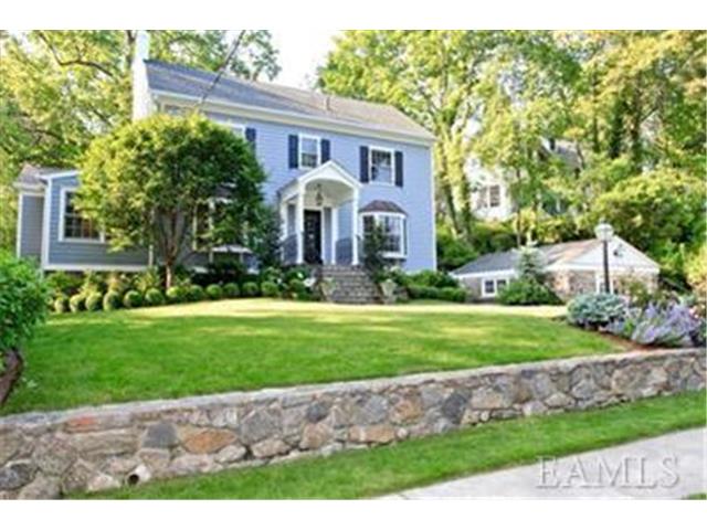 11 Seneca Street