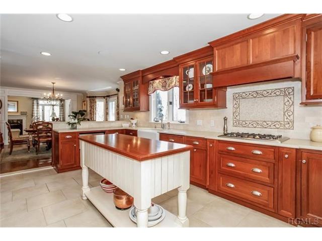 23 Hidden Pond Drive