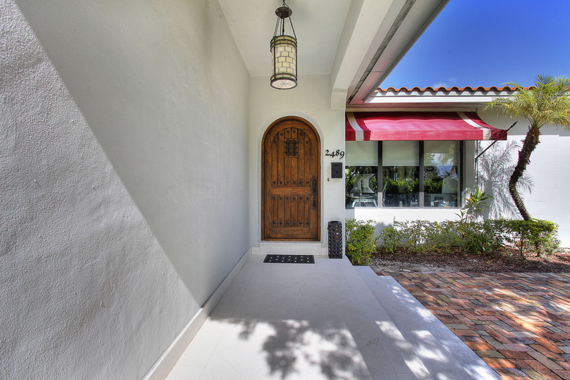 2489 N Meridian Avenue