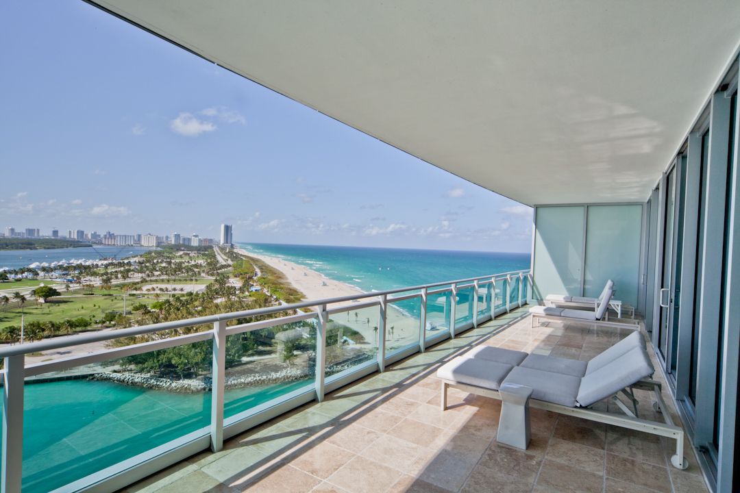 10295 Collins Avenue 1507