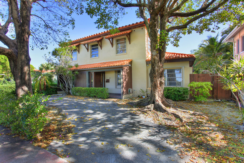 2485 N Meridian Ave