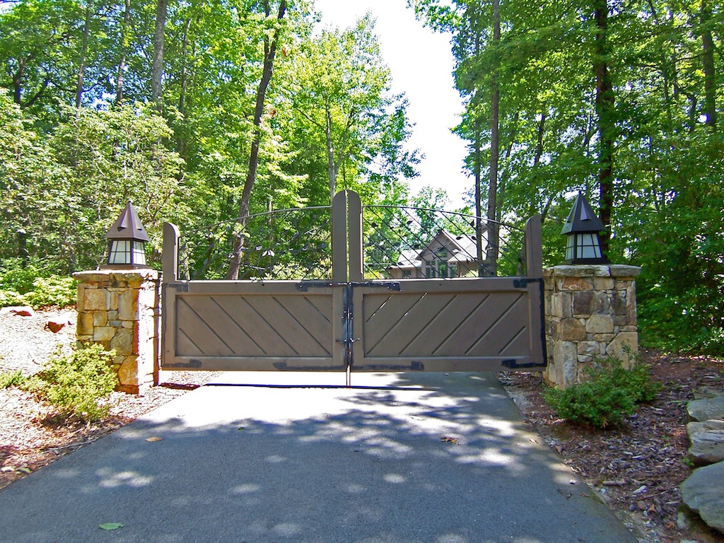 3 Cardinal Drive