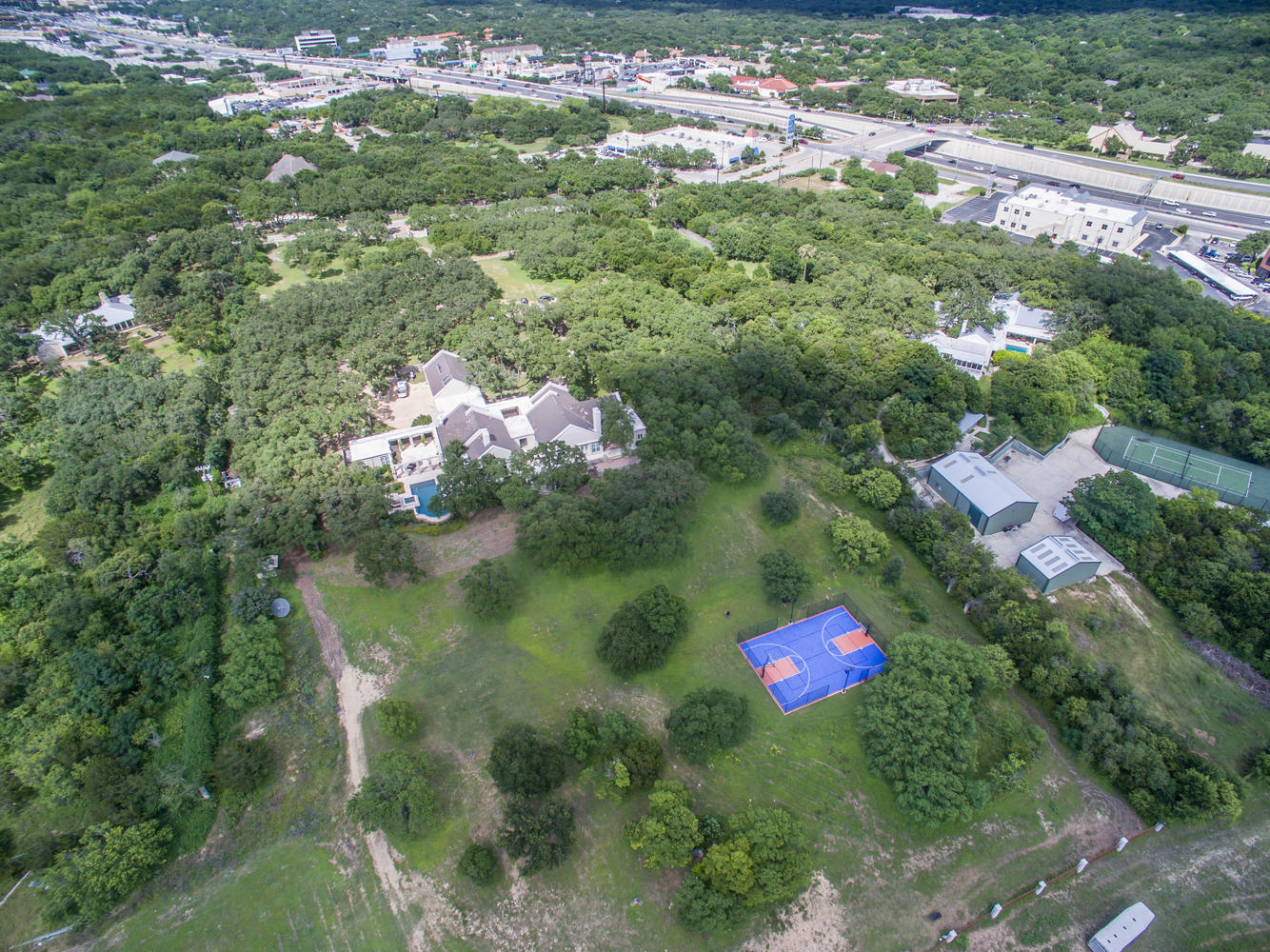 104 WINDING WAY