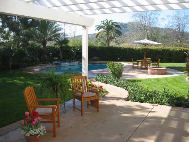 15136 Huntington Gate