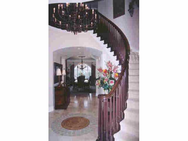 5289 Meadows Del Mar