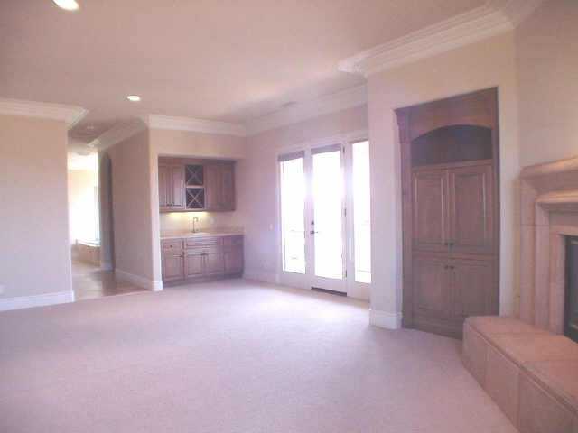 5551 Meadows Del Mar