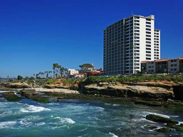 939 Coast Boulevard 20B