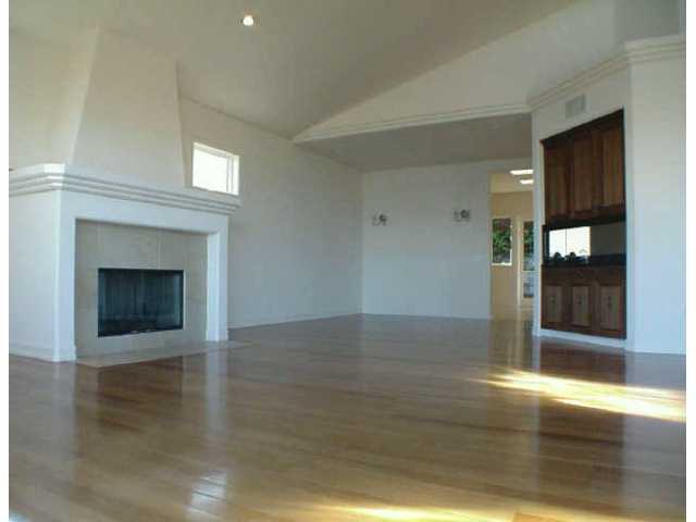 872 Armada Terrace