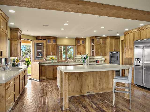 651 Quail Gardens Lane