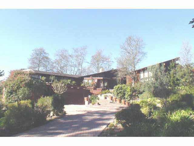 4324 Camino Privado