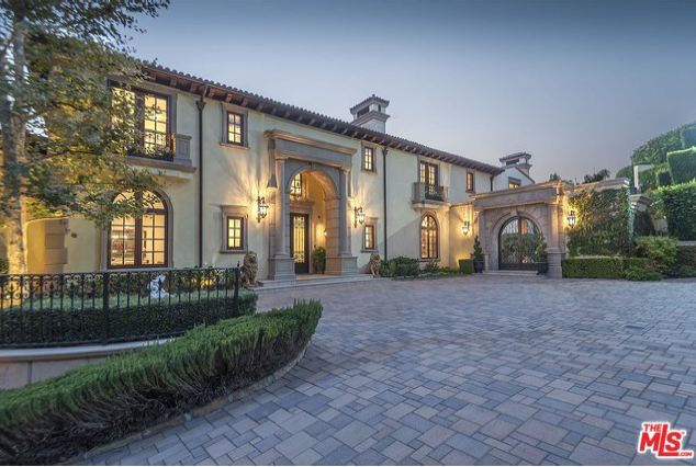 1141 Summit Dr.